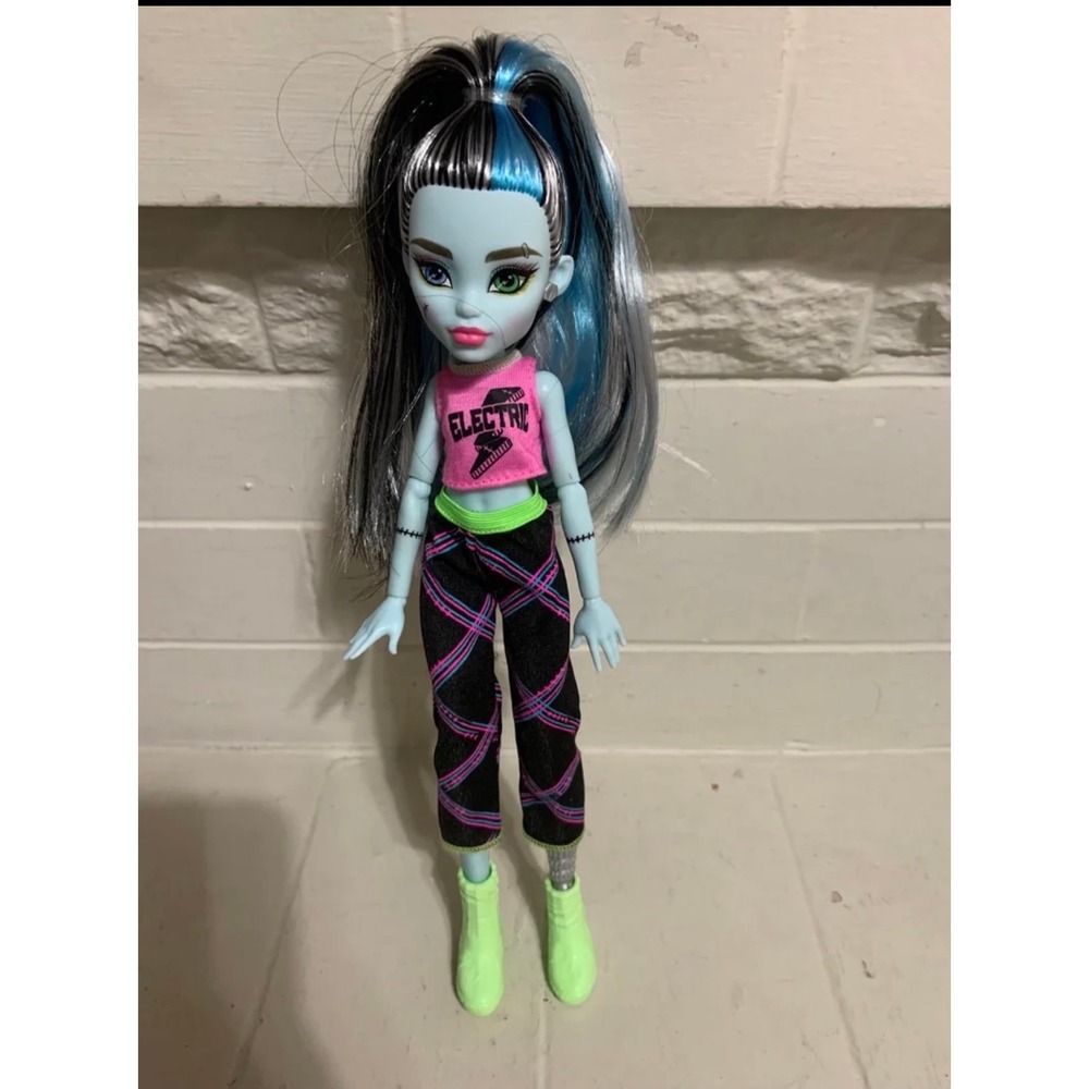 2022 Monster‎ High Creepover Party G3 Frankie Stein Doll